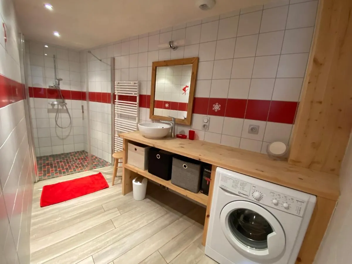 Chalet Neuf, 8 Personnes, 3 Chambres - Ch32 Beaufort  0*, Beaufort (Savoie) France