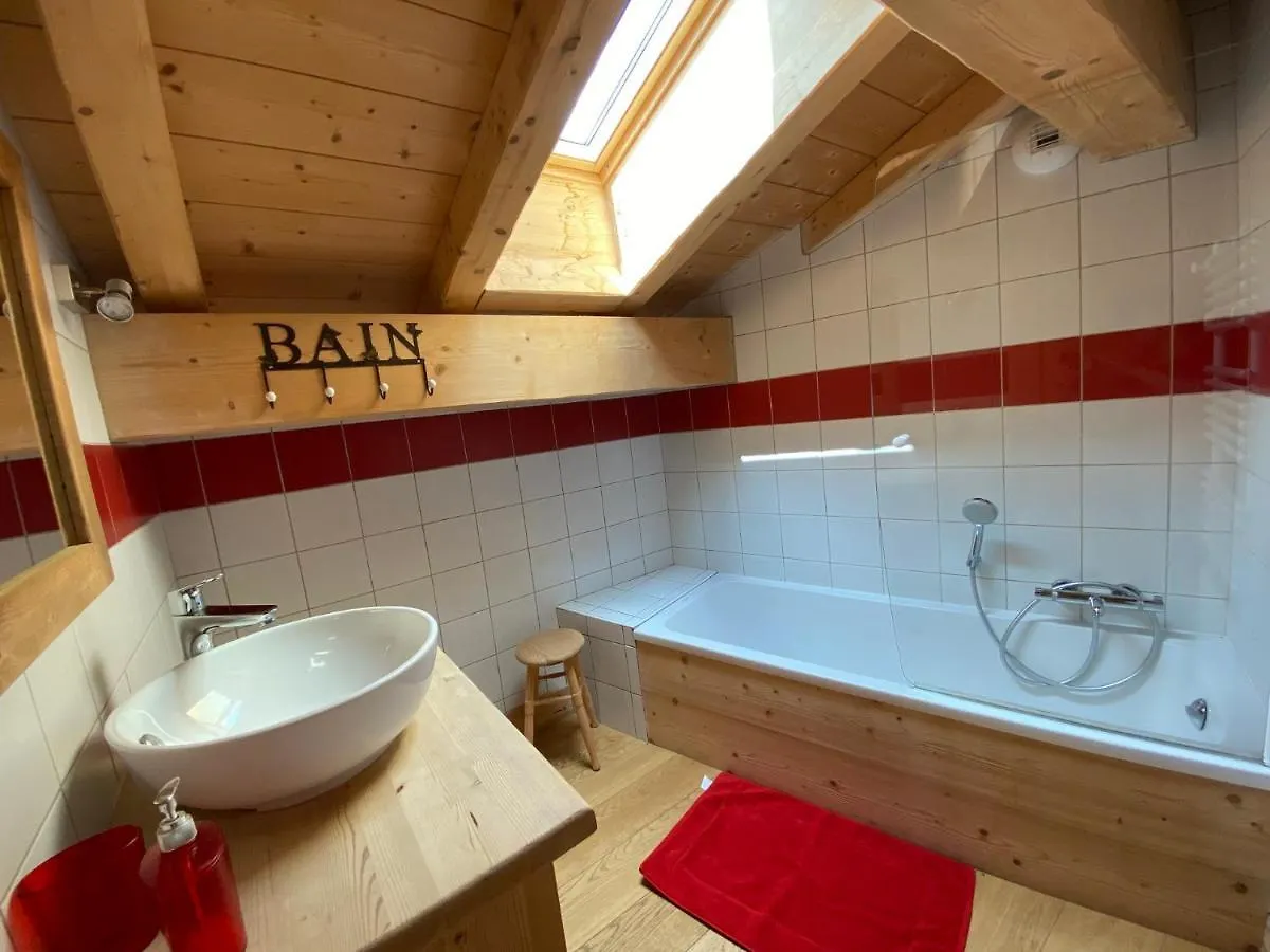 Chalet Neuf, 8 Personnes, 3 Chambres - Ch32 Beaufort   Beaufort (Savoie)